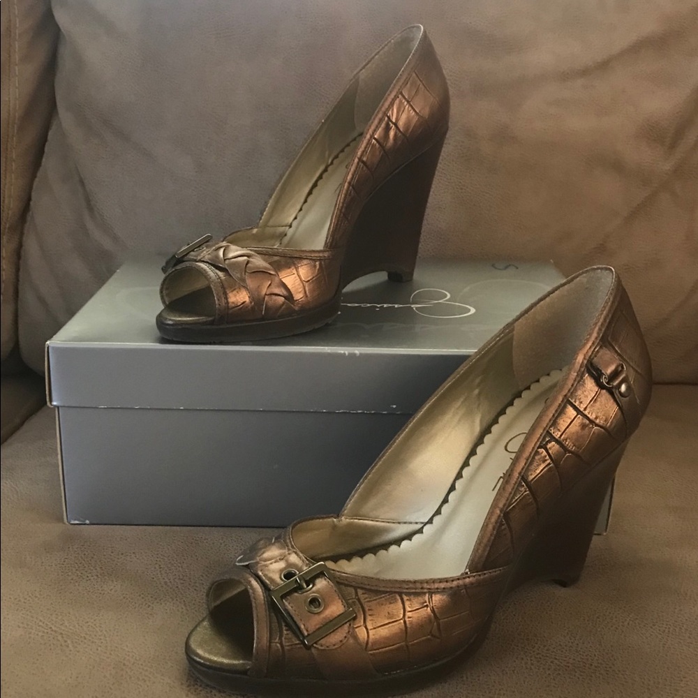 Jessica Simpson wedges- only worn twice